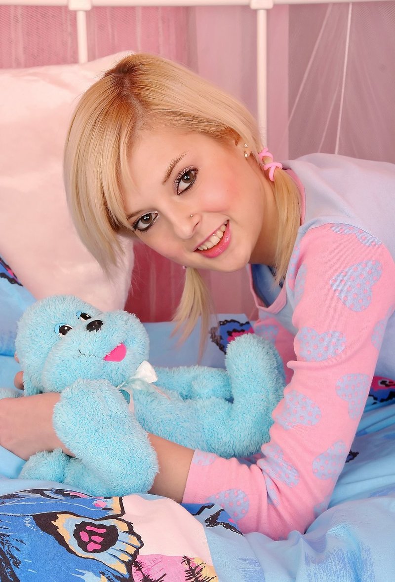 Милана, 23 года, 2 размер груди